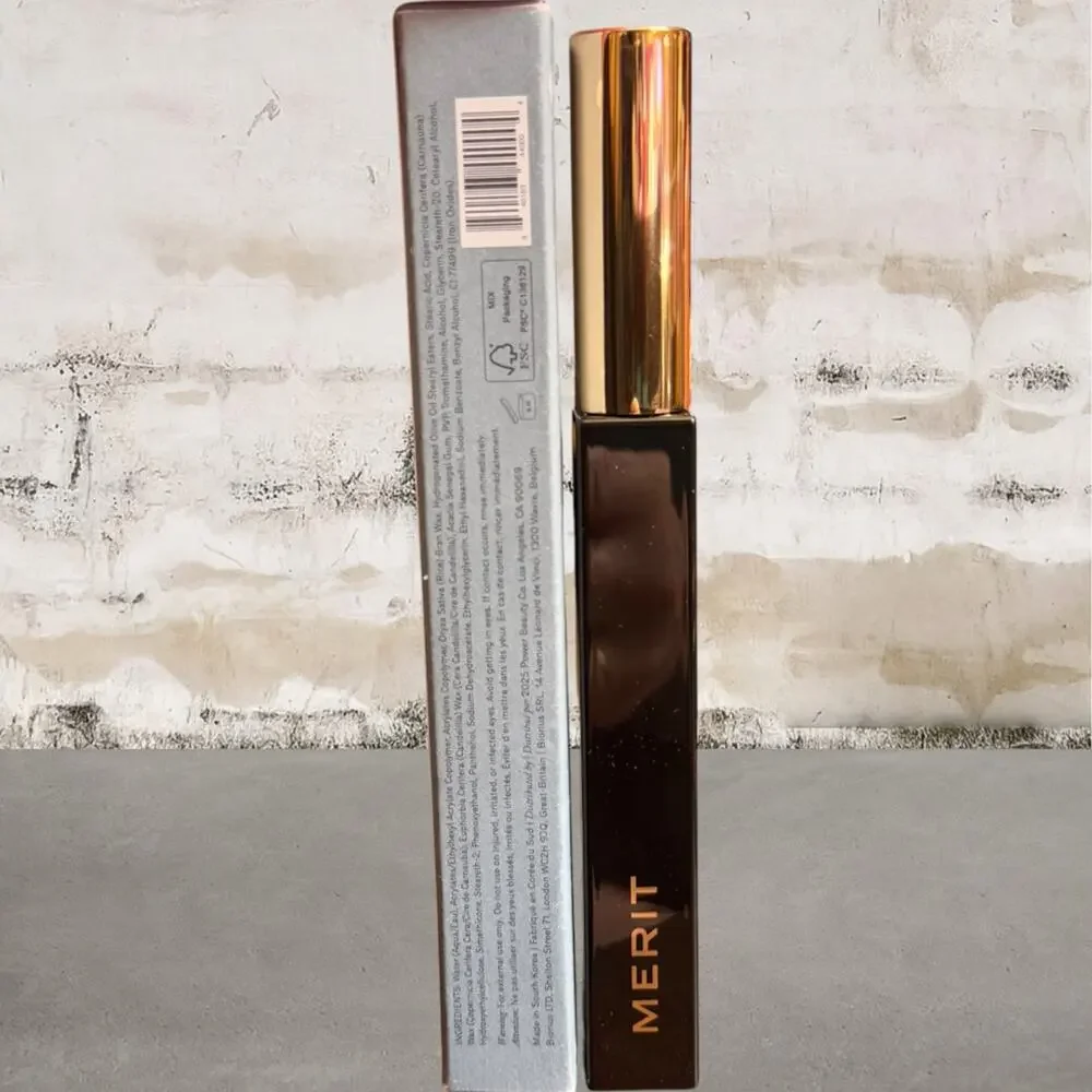 MERIT $28 Clean Lash Lengthening Tubing Mascara in Black NIB